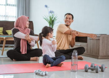 Tak Perlu Gym! Senaman Mudah 5 Minit di Rumah!