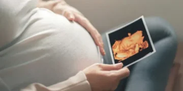 Kehamilan Berisiko Tinggi: Kenali Tanda dan Cara Menjaga Diri