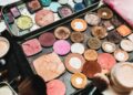 Makeup Lama Dalam Beg Anda? Ini Risiko Kepada Kulit Wajah Anda