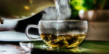 10 Jenis Teh Herba Tradisional dan Khasiatnya!