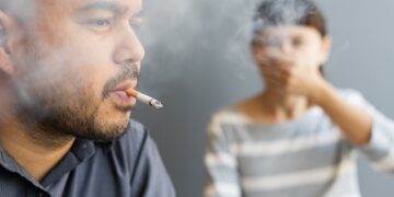 Bahaya Asap Rokok Pasif: Tak Hisap Tapi Tetap Terancam