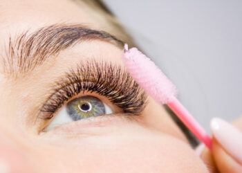 Sambung Bulu Mata: Cantik Tak Semestinya Selamat!