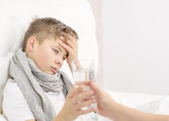 Bagaimana Kurang Minum Air Jejaskan Seluruh Badan