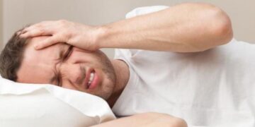 Sakit Kepala & Pemakanan: Apa yang Perlu Dimakan dan Dielakkan