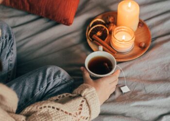 Manfaat Teh Bunga Untuk Tidur: Cara Tradisional Atasi Insomnia