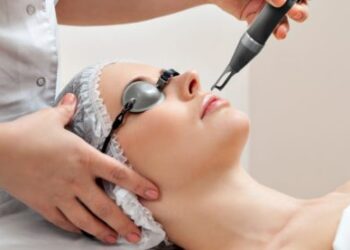 Rawatan Laser Kulit: Selamat, Berkesan & Untuk Siapa?