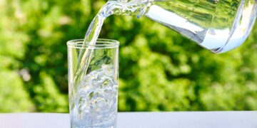 Pentingnya Minum Air Kosong untuk Kesihatan Optimal