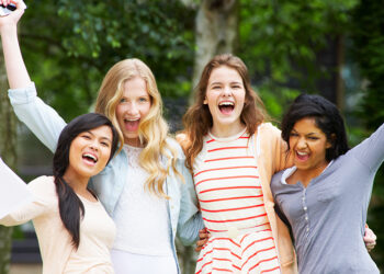 Perlukah Ambil Suplemen Awet Muda Seawal 30-an? Ini Jawapannya