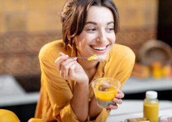 Kulit Cantik Dari Dalam: Makanan Untuk Kulit Berseri