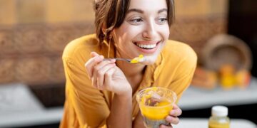 Kulit Cantik Dari Dalam: Makanan Untuk Kulit Berseri