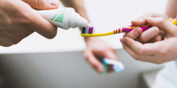 5 Jenama Ubat Gigi Tanpa Fluoride yang Popular di Farmasi Malaysia