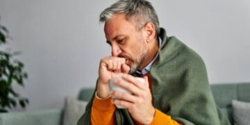 Petua Hilangkan Batuk Berkahak: 9 Cara Tradisional & Semula Jadi