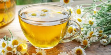 Why You Should Drink Chamomile Tea Daily
