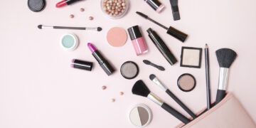 Effects of Wearing Makeup