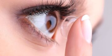 Jangan Abaikan! Pakai Contact Lens Sama Berulang Boleh Sebabkan Jangkitan