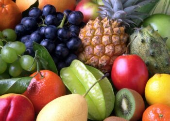 8 Buah ‘Detoks Semula Jadi’ yang Bantu Bersihkan Badan Tanpa Perlu Diet Ekstrem