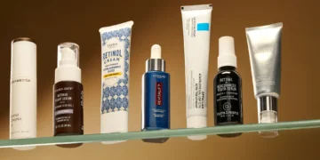 Penggunaan Retinol Dalam Skincare: Apa Kesan Kepada Kulit?