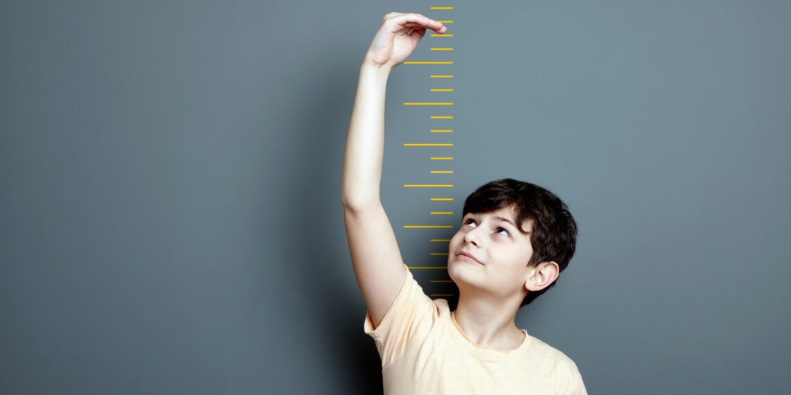 Ketinggian Anak: Faktor Genetik atau Pemakanan Yang Lebih Penting?